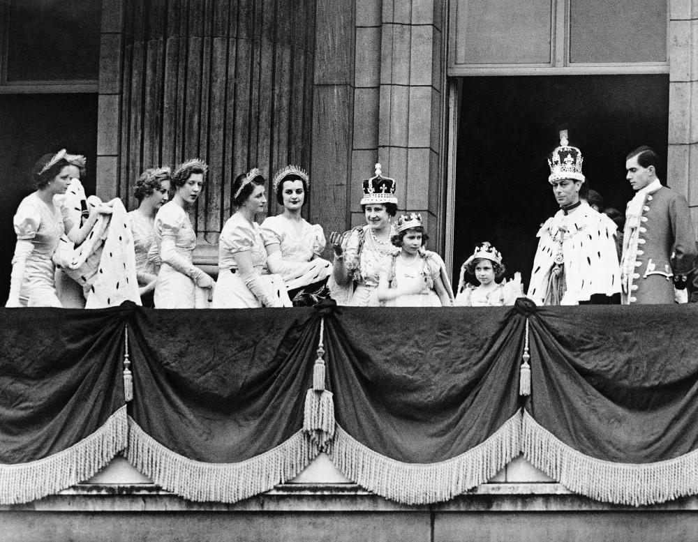 لقطات بارزة في مسيرة الملكة إليزابيث الثانية