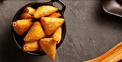 كم سعرة حرارية في السمبوسة في القلاية الهوائية؟