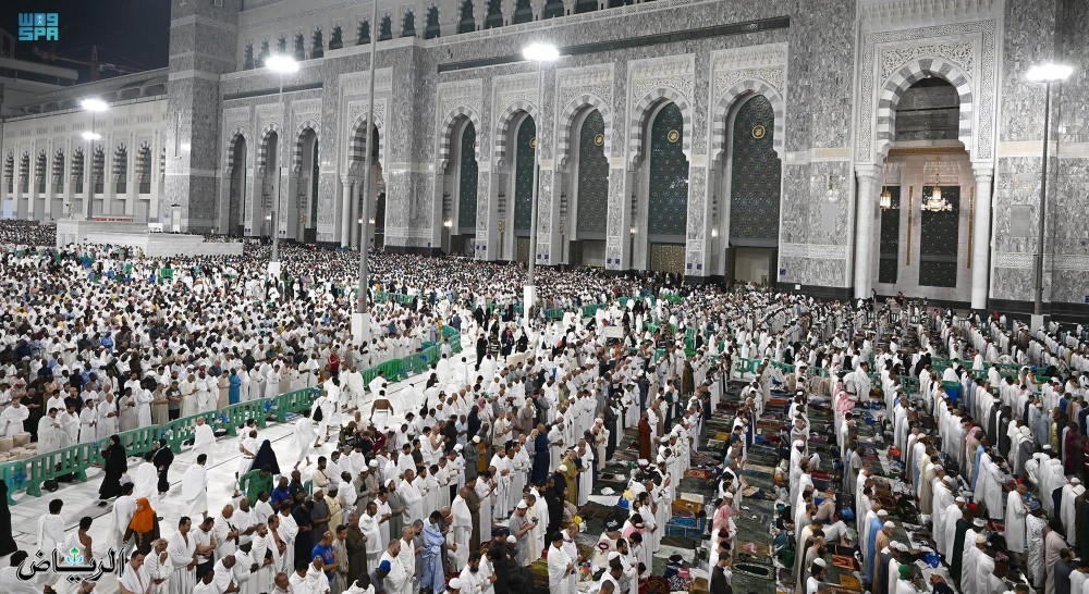 أكثر من 2.5 مليون مصل يشهدون ختم القرآن الكريم بالمسجد الحرام