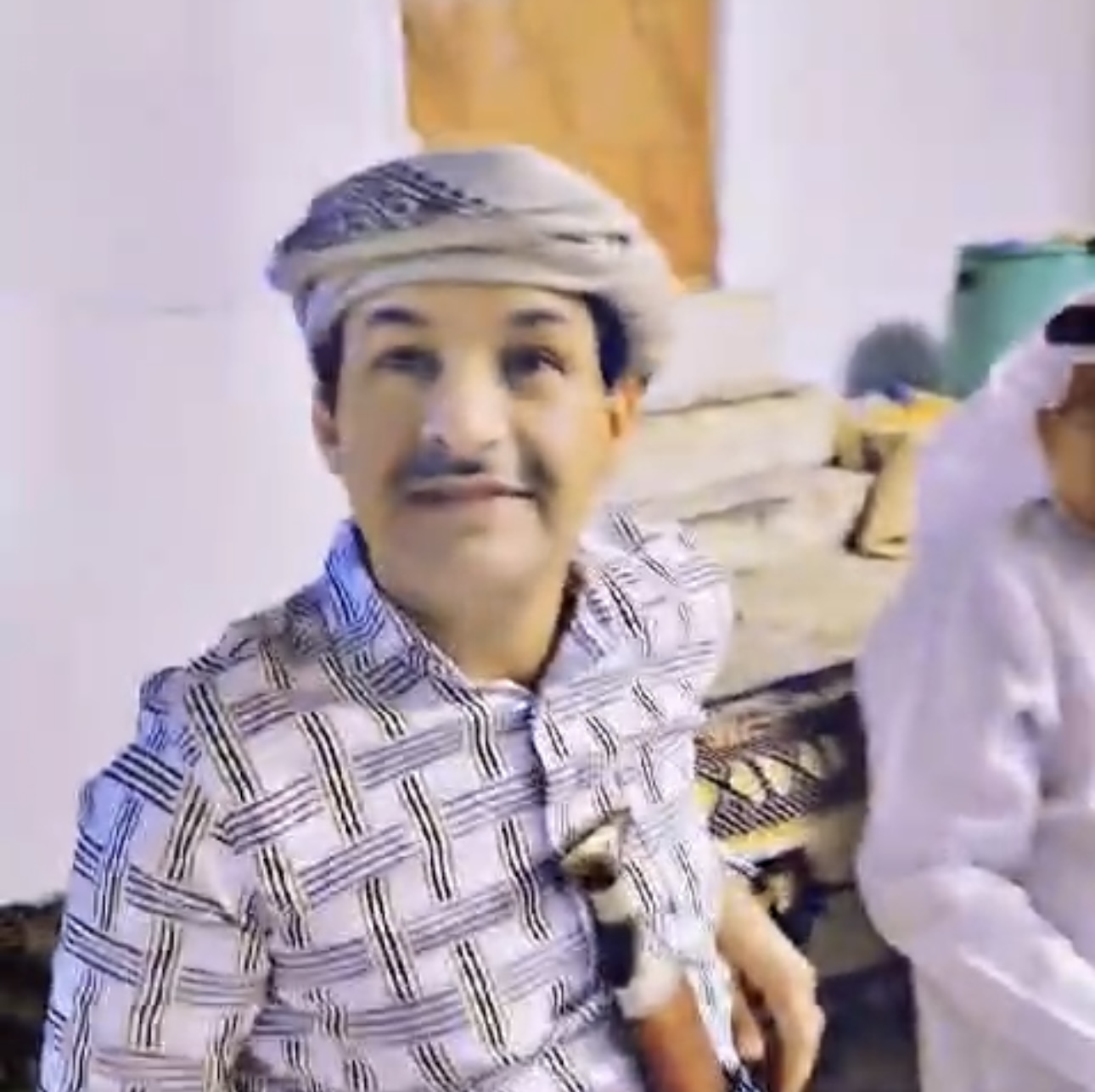 عودة الحياة إلى سوق "النفيعة" بفيفا .. حكاية سوق عتيق يستظل تحت الـ"تالقة" المعمرة