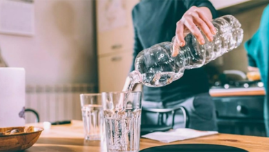 لصحة الكلى.. كم يحتاج الجسم من الماء يوميًا؟