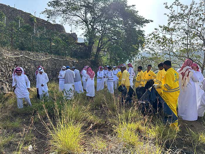 بلدية فيفاء تفعل مبادرة اسبوع البيئة تحت شعار بيئتنا كنز