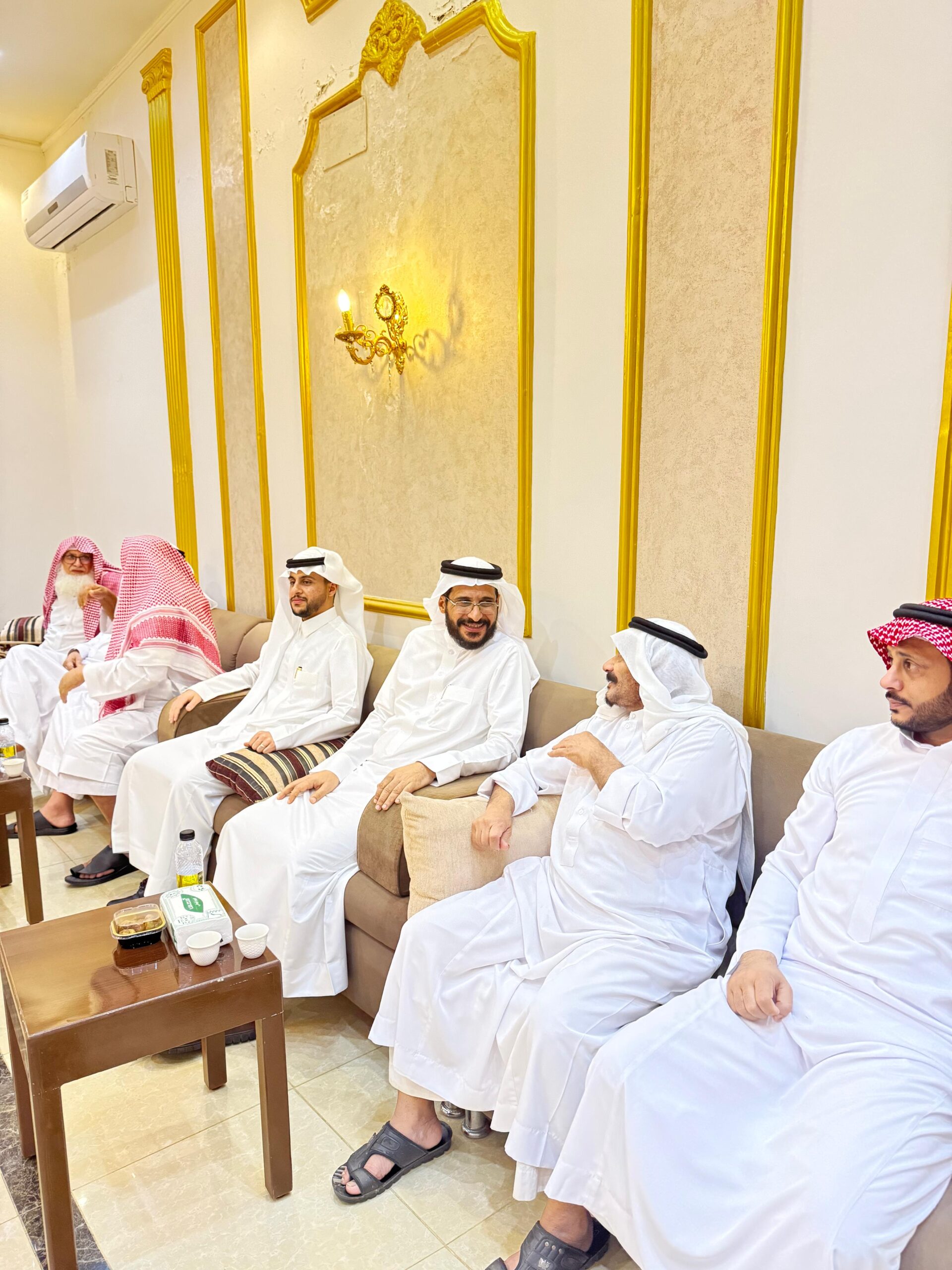 أفراح الفيفي في قاعة خيال ابها ..