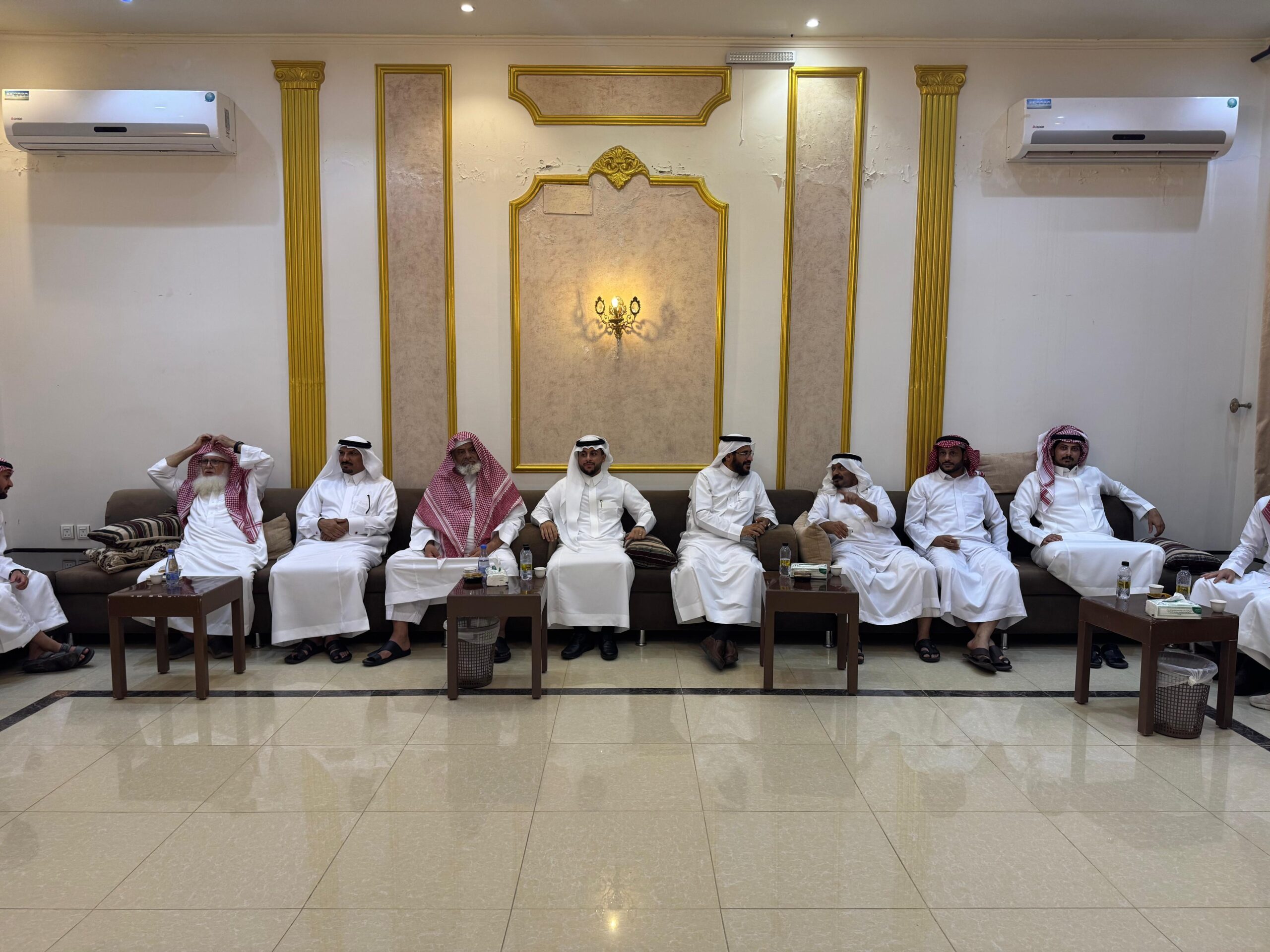 أفراح الفيفي في قاعة خيال ابها ..