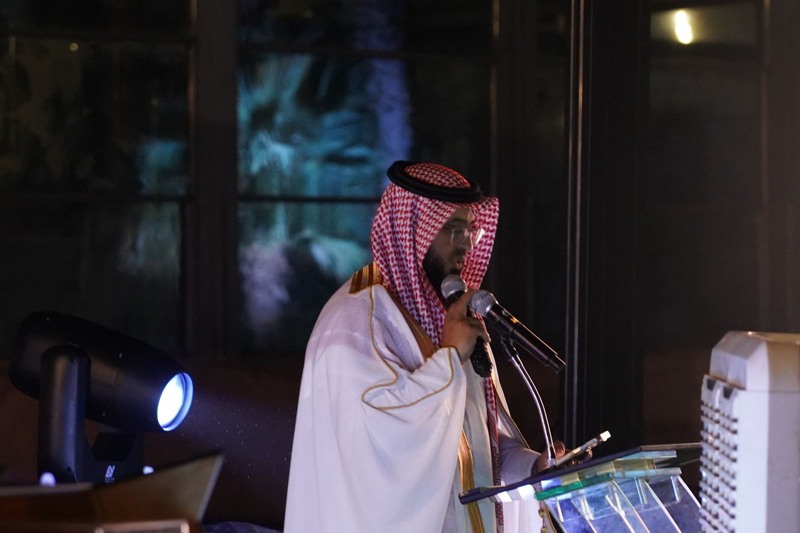 برعاية كريمة من صاحب السمو الملكي الأمير عبدالعزيز بن خالد بن ثامر بن سعود بن عبدالعزيز آل سعود