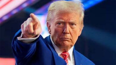 ترمب يهدد «أبل» بالرسوم إذا لم تصنع آيفون في أمريكا