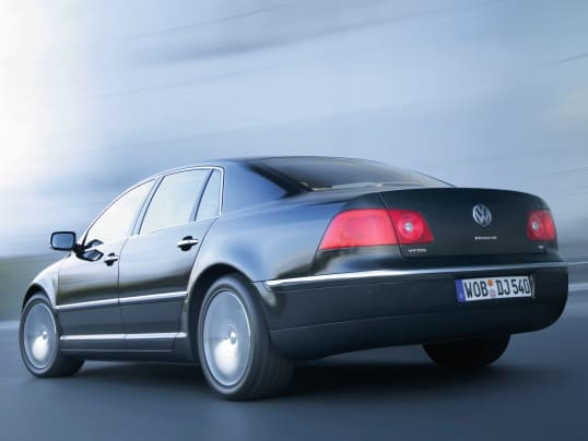 10 سيارات سبقت عصرها فحُكم عليها بالفشل