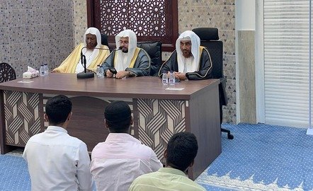 الشؤون الإسلامية بجازان تنفذ محاضرة دعوية نسائية بمناسبة اليوم الوطني الـ 95