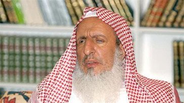 وفاة المفتي العام للسعودية الشيخ عبدالعزيز آل الشيخ.