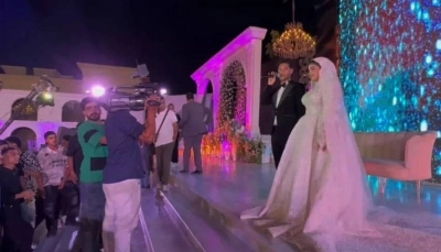 عريس مصري يحوّل زفافه إلى «حصة بلاغة»