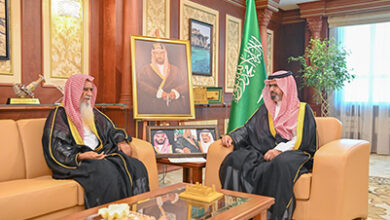 نائب أمير جازان يستقبل المستشار الشرعي بفرع الإفتاء بالمنطقة