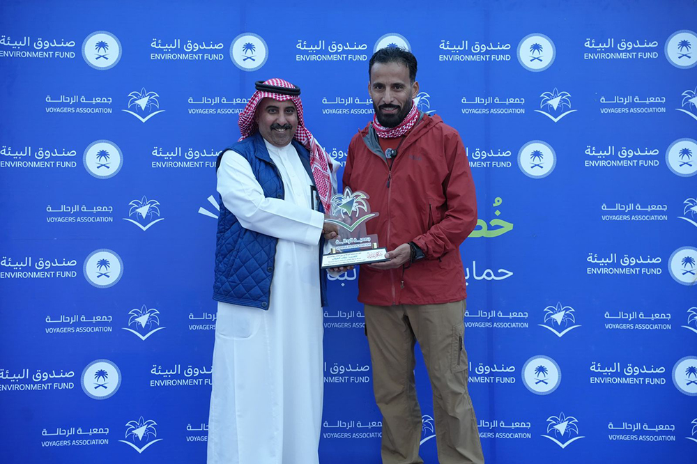 جمعية الرحالة تنفذ مبادرة “خطى مستدامة” في تنومة بدعم من صندوق البيئة