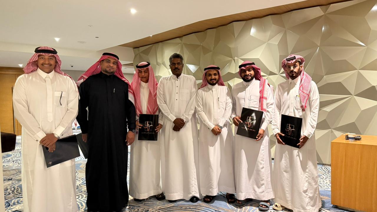 اختتام دورة "تصوير الفيديو والمونتاج بالجوال" .. نماء تُسلّح الشباب بمهارات المستقبل