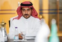 حين ناداني اللطف من بين العتمة