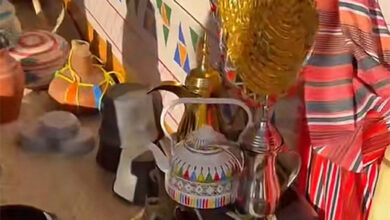 صامطة… حين تمشي السيوف على إيقاع المجد