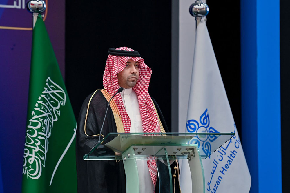 نائب أمير جازان يشهد حفل ختام أعمال تجمع جازان الصحي 2025
