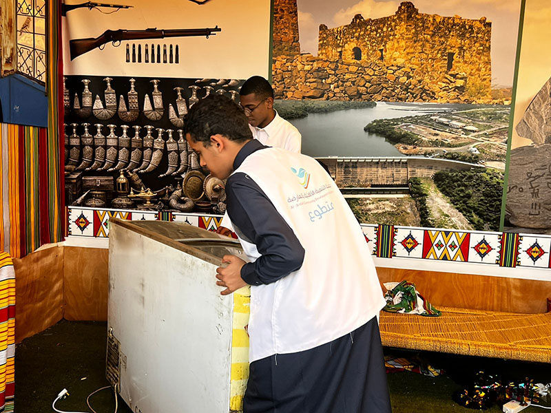 تحت شعار: حضور تطوعي مميز لفريق أثر باق التطوعي في ليالي المحافظات بمهرجان جازان