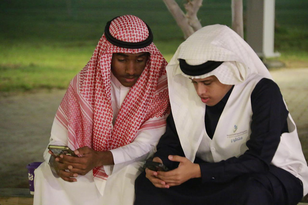 تحت شعار: حضور تطوعي مميز لفريق أثر باق التطوعي في ليالي المحافظات بمهرجان جازان