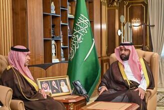 أمير منطقة جازان يستقبل وزير البلديات والإسكان