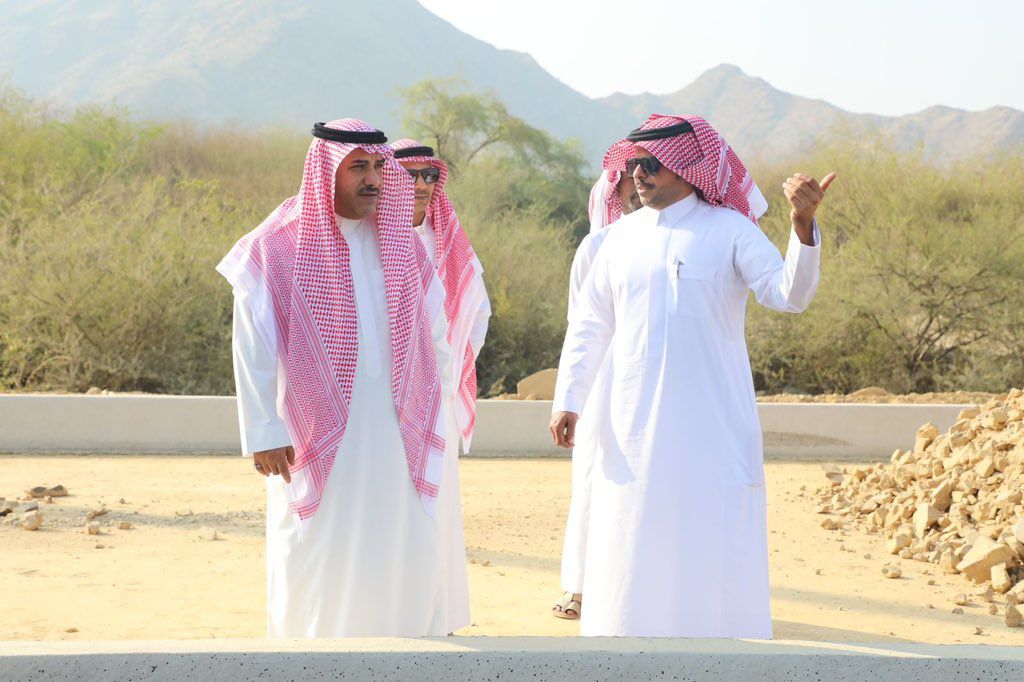 محافظ قلوة يتفقد ميدانيًا المشاريع الجارية ويؤكد على تحسين المشهد الحضري