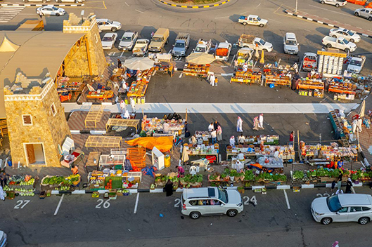 سوق الثلاثاء بالمخواة… ذاكرة المكان وحيوية الحاضر