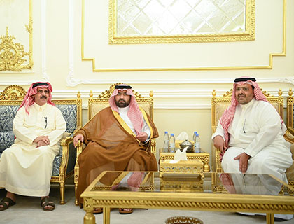 أمير منطقة جازان يعزي أسرة بن لبدة في وفاة والدهم