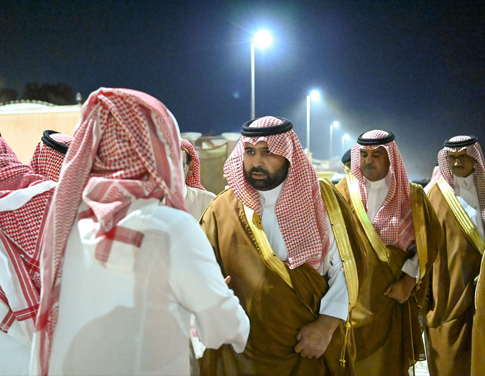 أمير منطقة جازان يعزي أسرة بن لبدة في وفاة والدهم