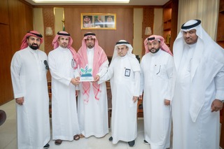 محافظ صبيا يرعى توقيع مذكرة تفاهم بين البلدية وجمعية "بر صبيا" لتشغيل "بيت المواساة" لمدة 10 سنوات