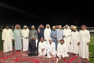 معلم مصري يعود للسعودية بعد أن خدم فيهامعلما وودعهاعام1997