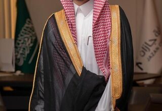 "اختيار رئيس غرفة جازان ونائبيه في دورة المجلس الجديدة"